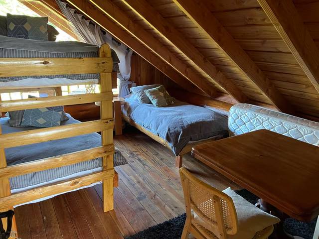 Segunda habitación: camarote y cama individual